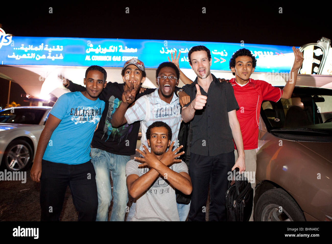 Nachtleben Jeddah Saudi-Arabien arabische jungen Jugend Stockfoto