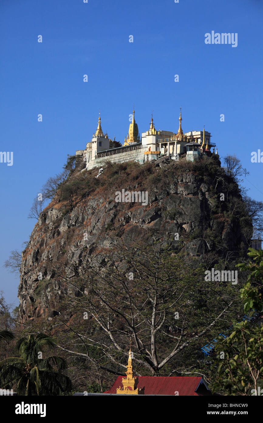 Myanmar, Burma, Mt Popa, Berggipfel Schreine Stockfoto