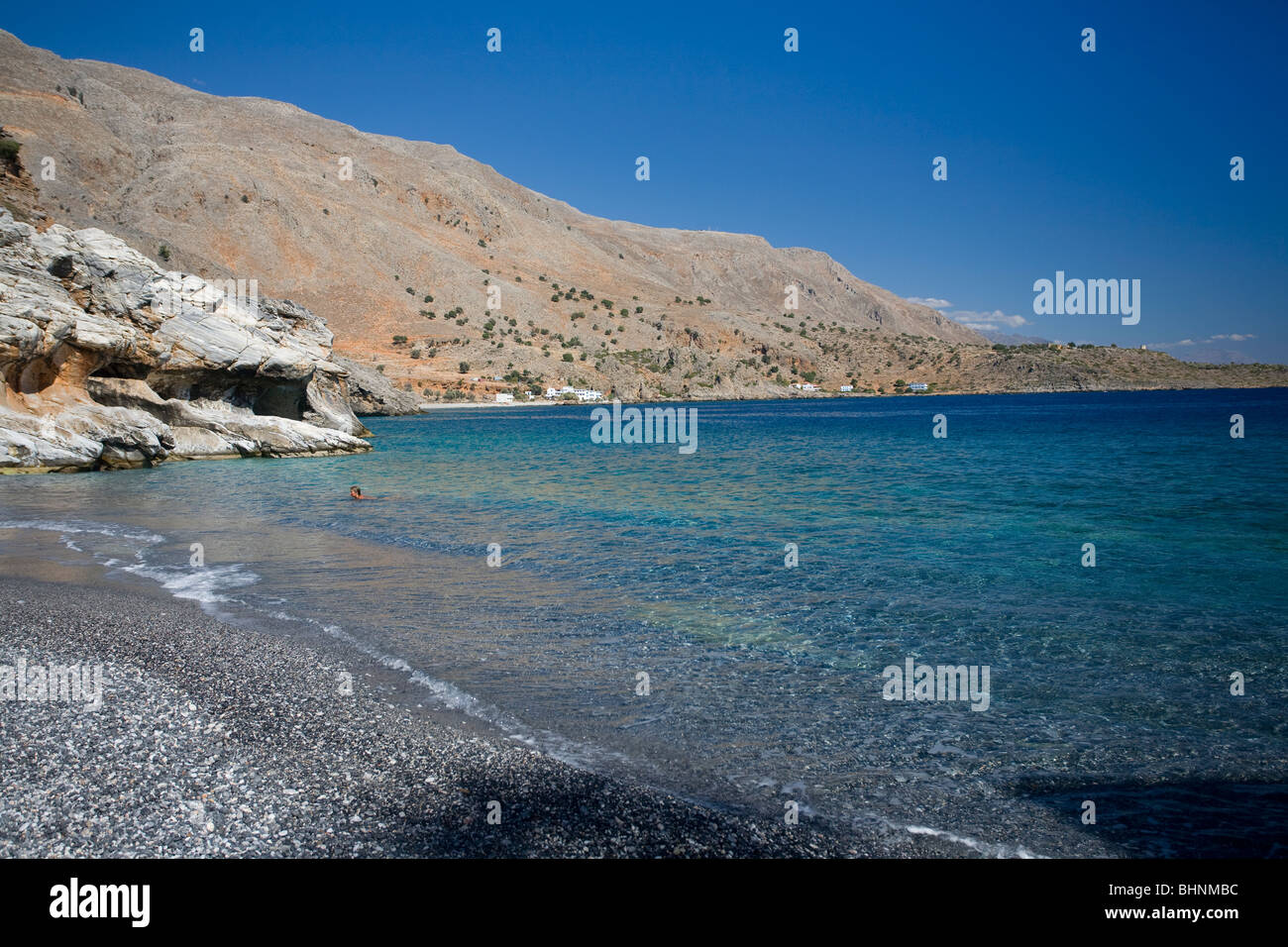 Marmor Strand, an der Mündung des Aradena Schlucht. Weiße Berge, Kreta, Griechenland. Stockfoto