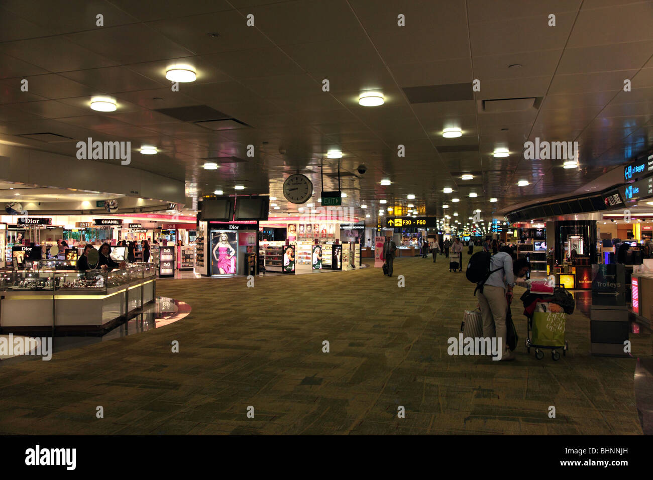 Terminal 3 Zusammentreffen, zum internationalen Flughafen Changi, Singapur Stockfoto