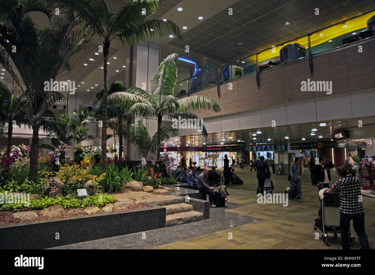 Zum internationalen Flughafen Changi, Singapur Stockfoto