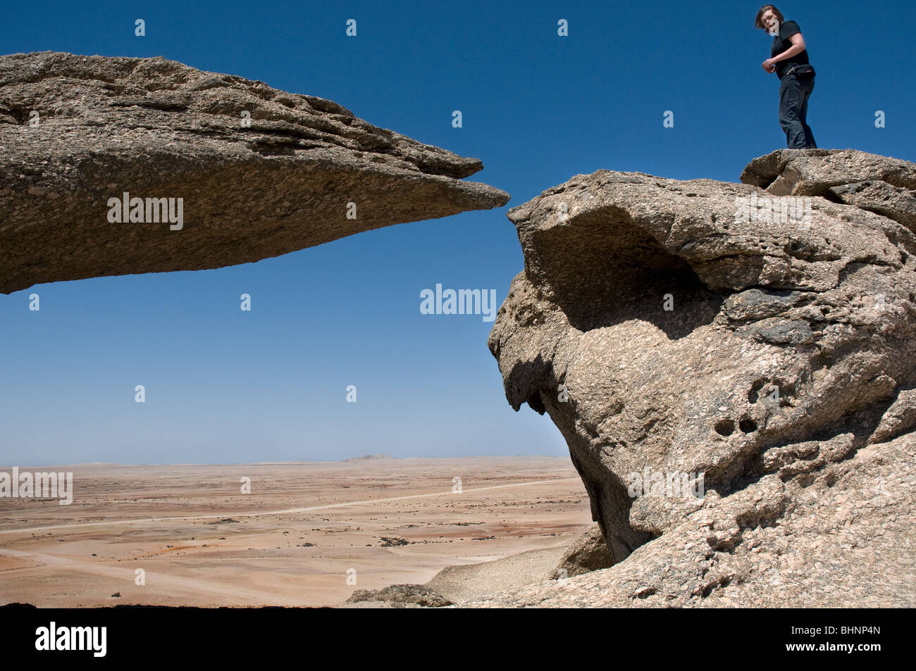 Stein Bogen Bildung im Namib-Naukluft Park, Namibia, Afrika Stockfoto