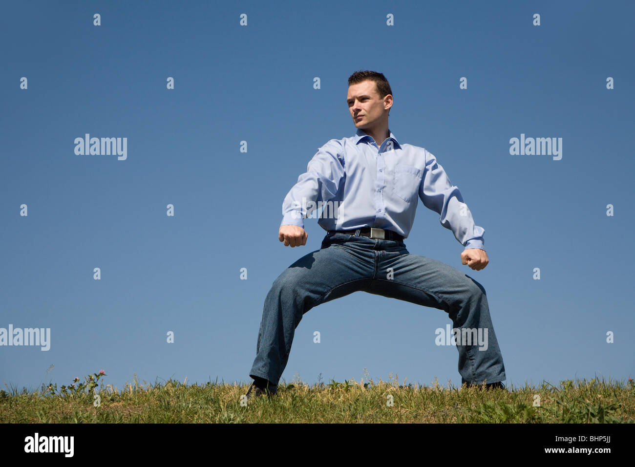 Ausbildung der Geschäftsmann - karate Stockfoto