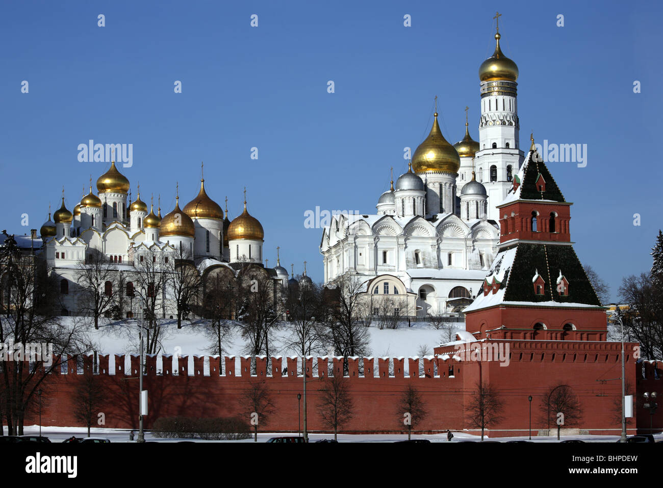 Moskauer Kreml. Blick auf eine Gruppe von Ortodoxal Kirchen. Stockfoto