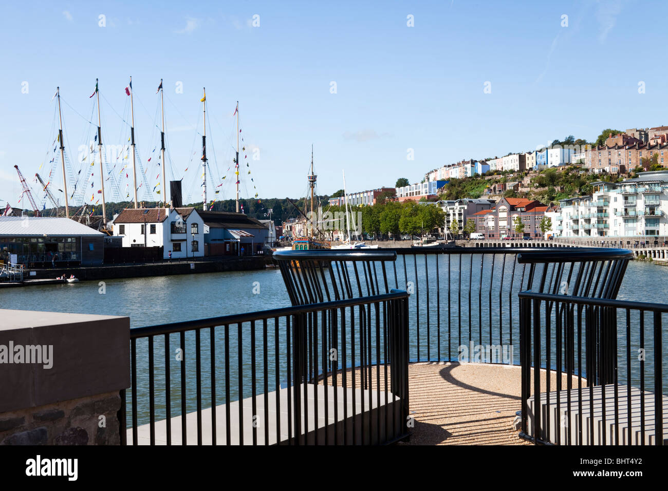 S S Great Britain und Clifton von Bristol Docks Stockfoto