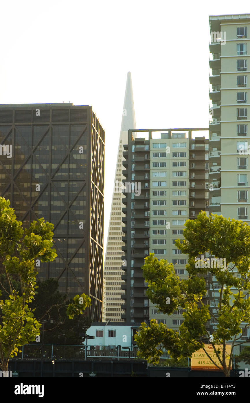 Architektonische Kontraste, San Francisco, Kalifornien, USA Stockfoto