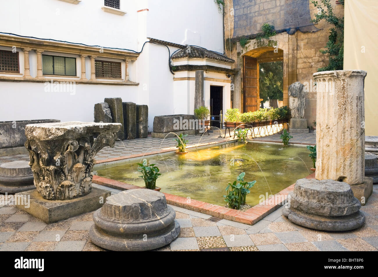 Innenhof des archäologischen und ethnologischen Museum, Córdoba, Spanien. Stockfoto