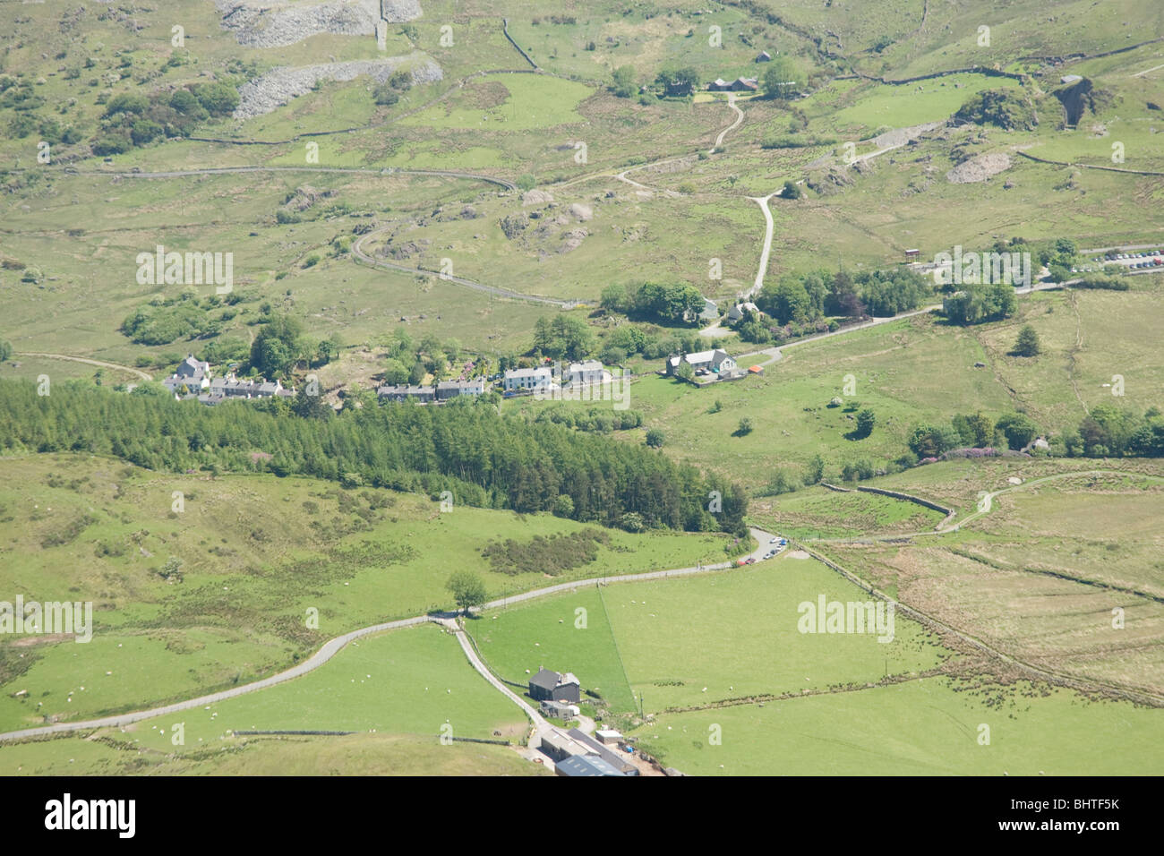 Das Dorf Rhyd Ddu vom Nantlle Grat in Snowdonia, Nordwales Stockfoto