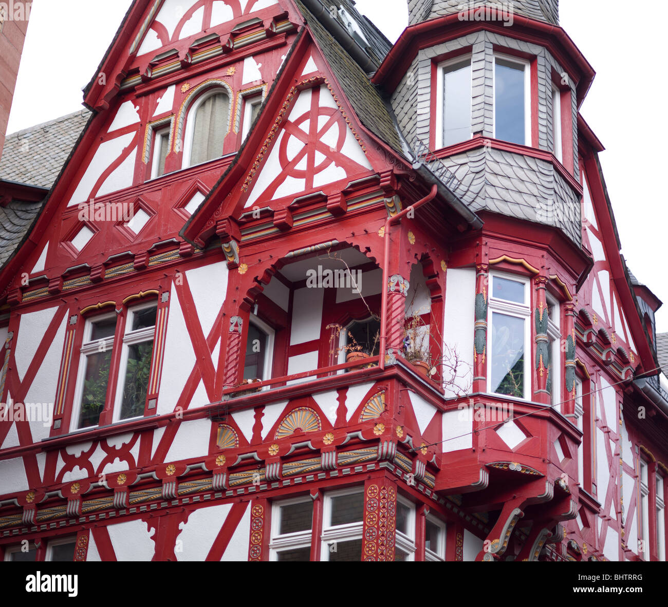 Roten Fachwerkhaus in Marburg Hessen Deutschland 27. Februar 2010. Stockfoto