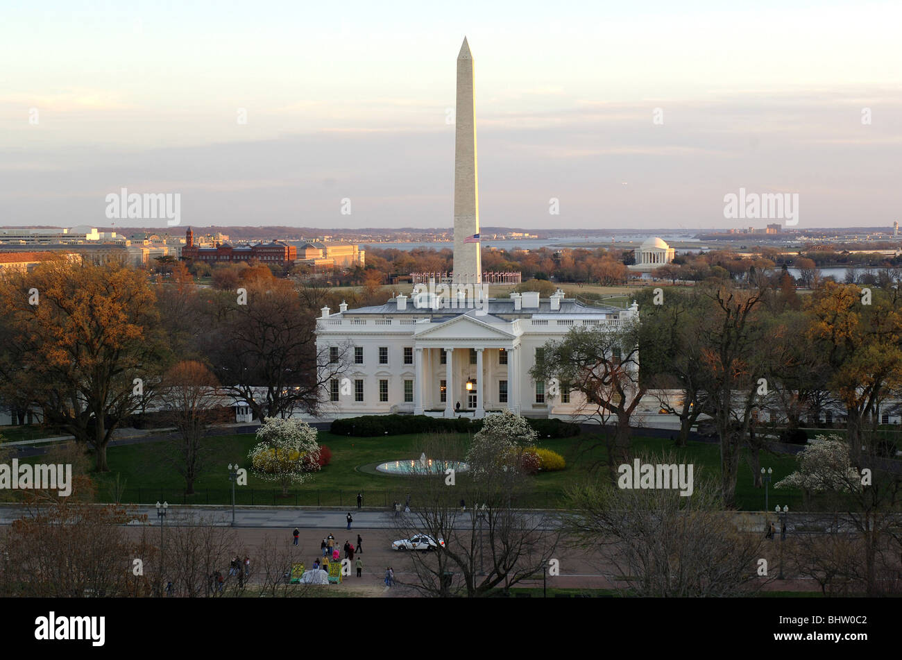 Das weiße Haus und das Washington Monument in Washington, D.C., USA Stockfoto