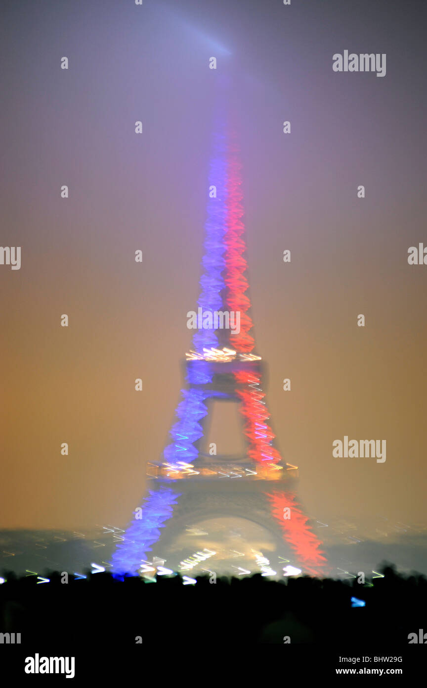 Eiffelturm, Paris bei Nacht, Frankreich Stockfoto