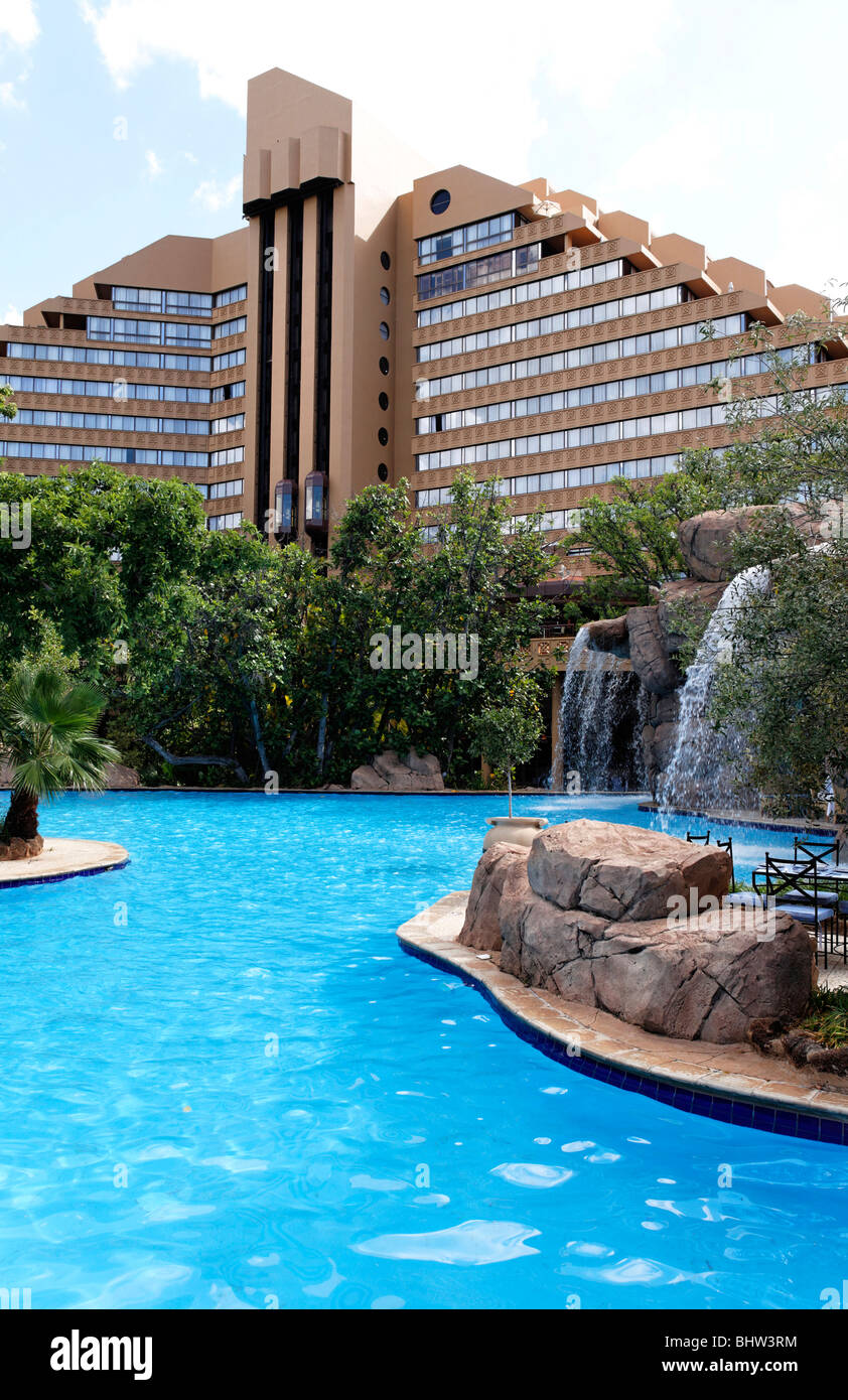 Kaskaden-Hotel und Schwimmbad Suncity, nordwestlichen Provinz Südafrika Stockfoto