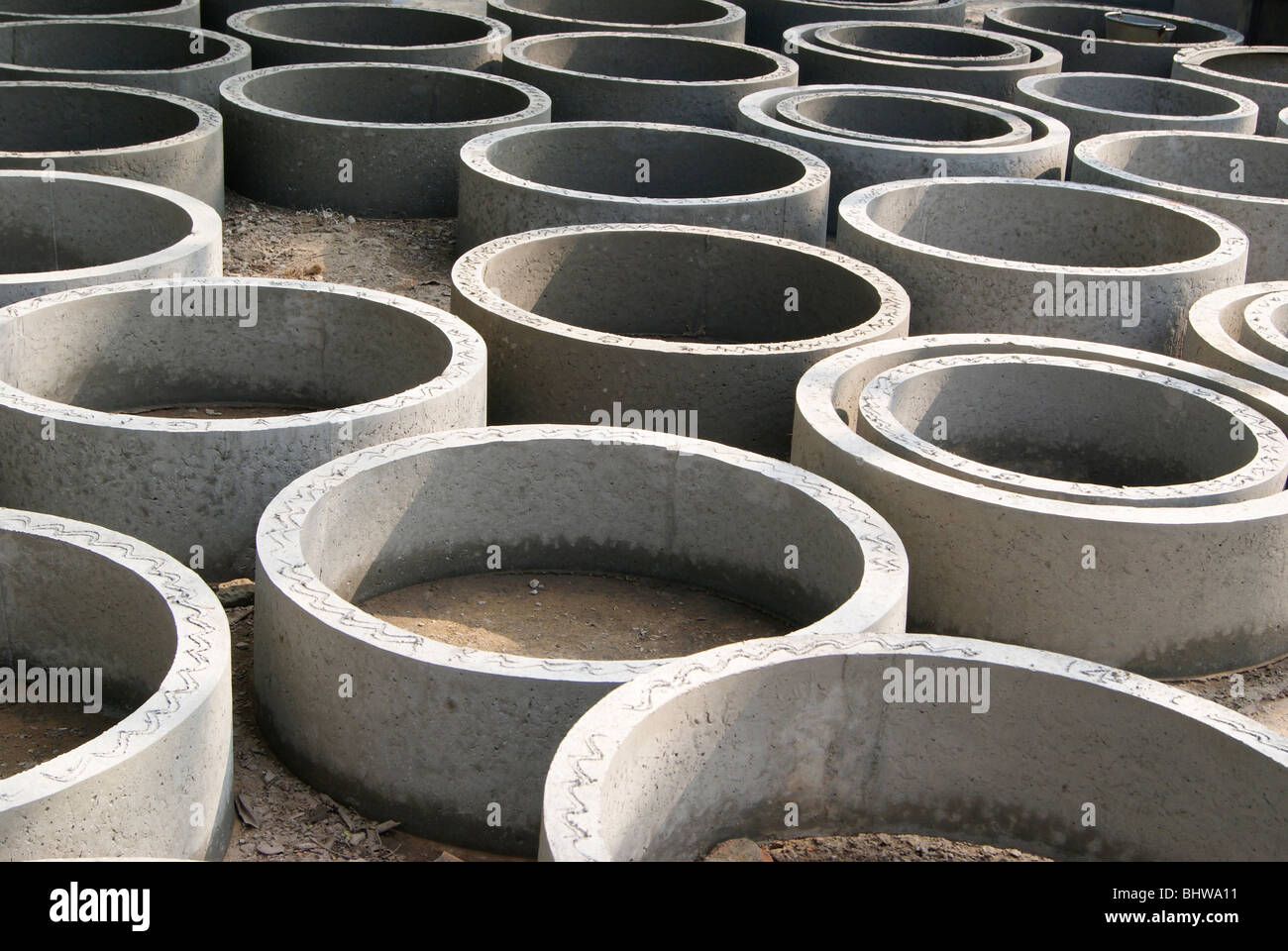 Brunnen Ring Beton Stockfotos und bilder Kaufen Alamy