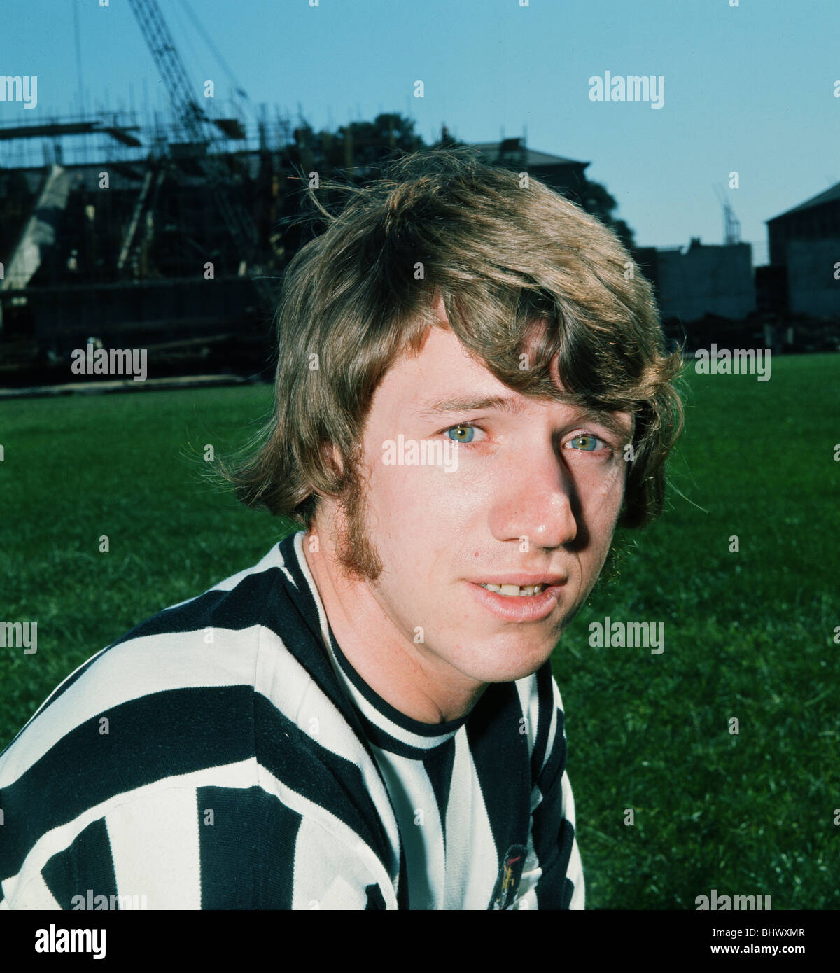 Porträt von Newcastle United Tony Green, während ein Vorsaison-Fototermin getroffen. Juli 1972. GreenÕs Karriere war ruiniert. Tony im Dezember 1973 zog sich zurück und nahm ein neues Leben in der Lehre. Ein riesiges Talent war Fußball verloren. Stockfoto