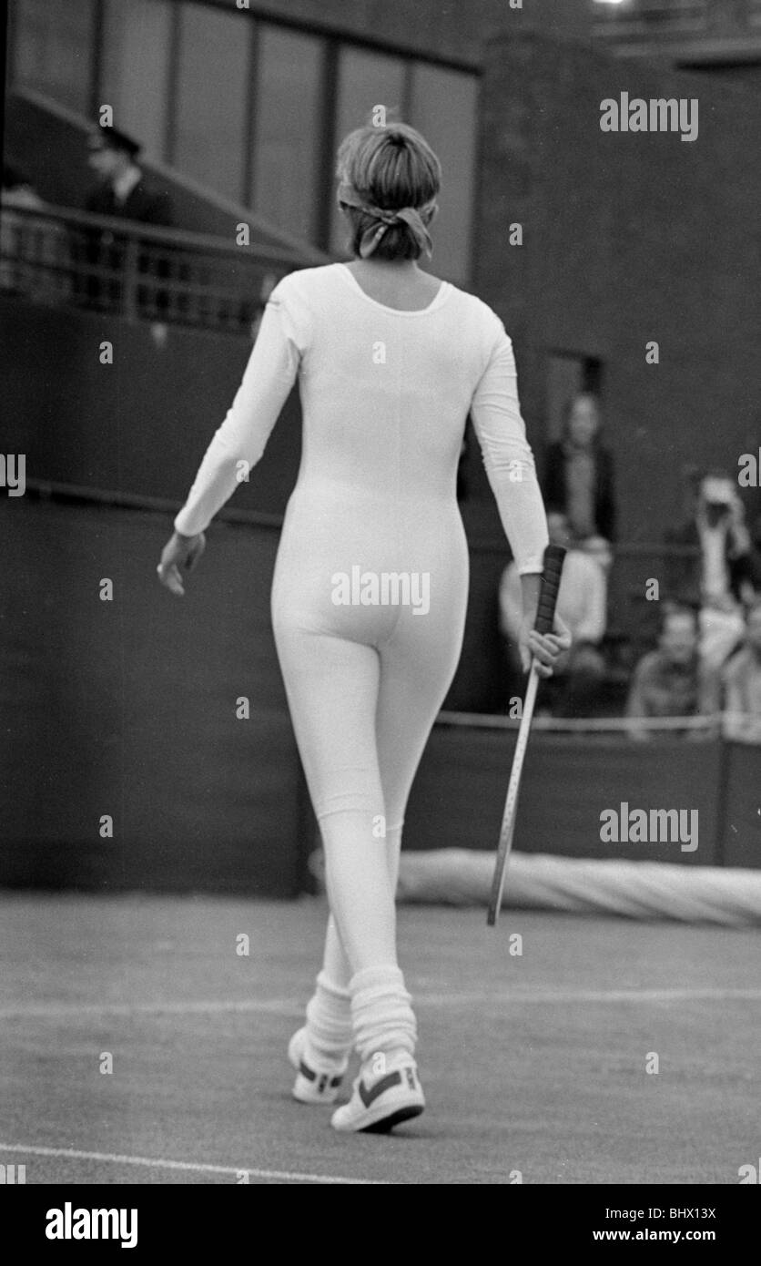 US-amerikanischer Tennisspieler Anne White in Aktion tragen ihren weißen hautengen Catsuit während ihrem Damen Einzel-Match gegen Pam Stockfoto