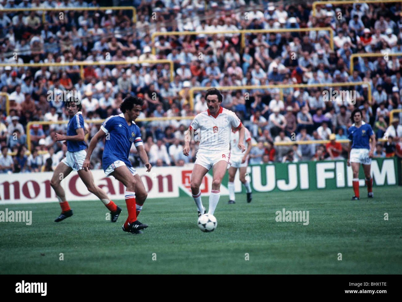 France czechoslovakia world cup 1982 Fotos und Bildmaterial in hoher