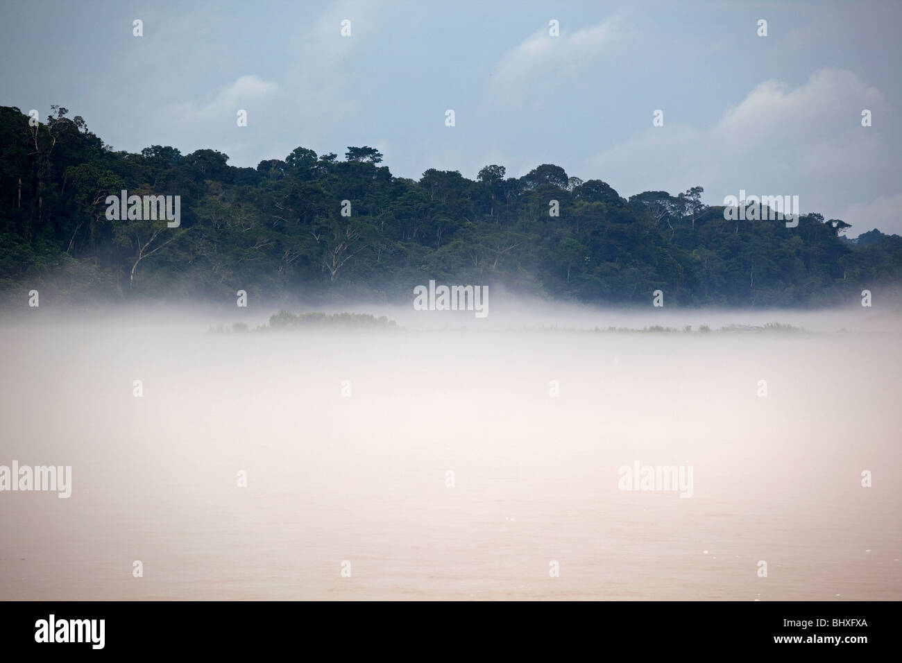 Die Cofan Dorf des Dureno im ecuadorianischen Amazonasgebiet, die Ölverschmutzung stark betroffen war. Stockfoto