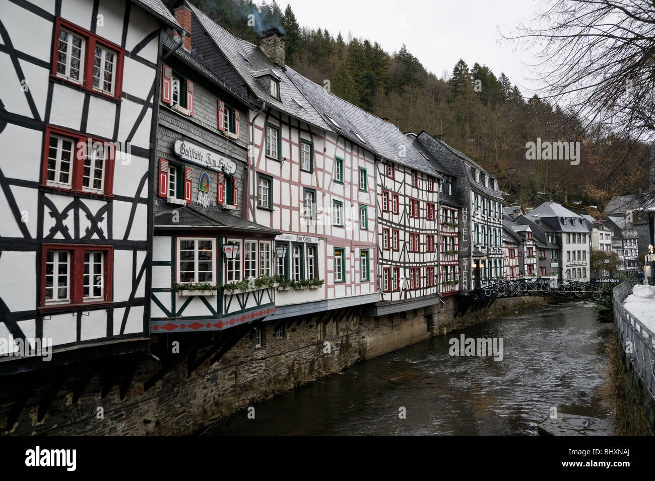 Germany Westphalia North Rhine Monschau River Stockfotos Monschau North Rhine Westphalia Germany Eu Stockfotos