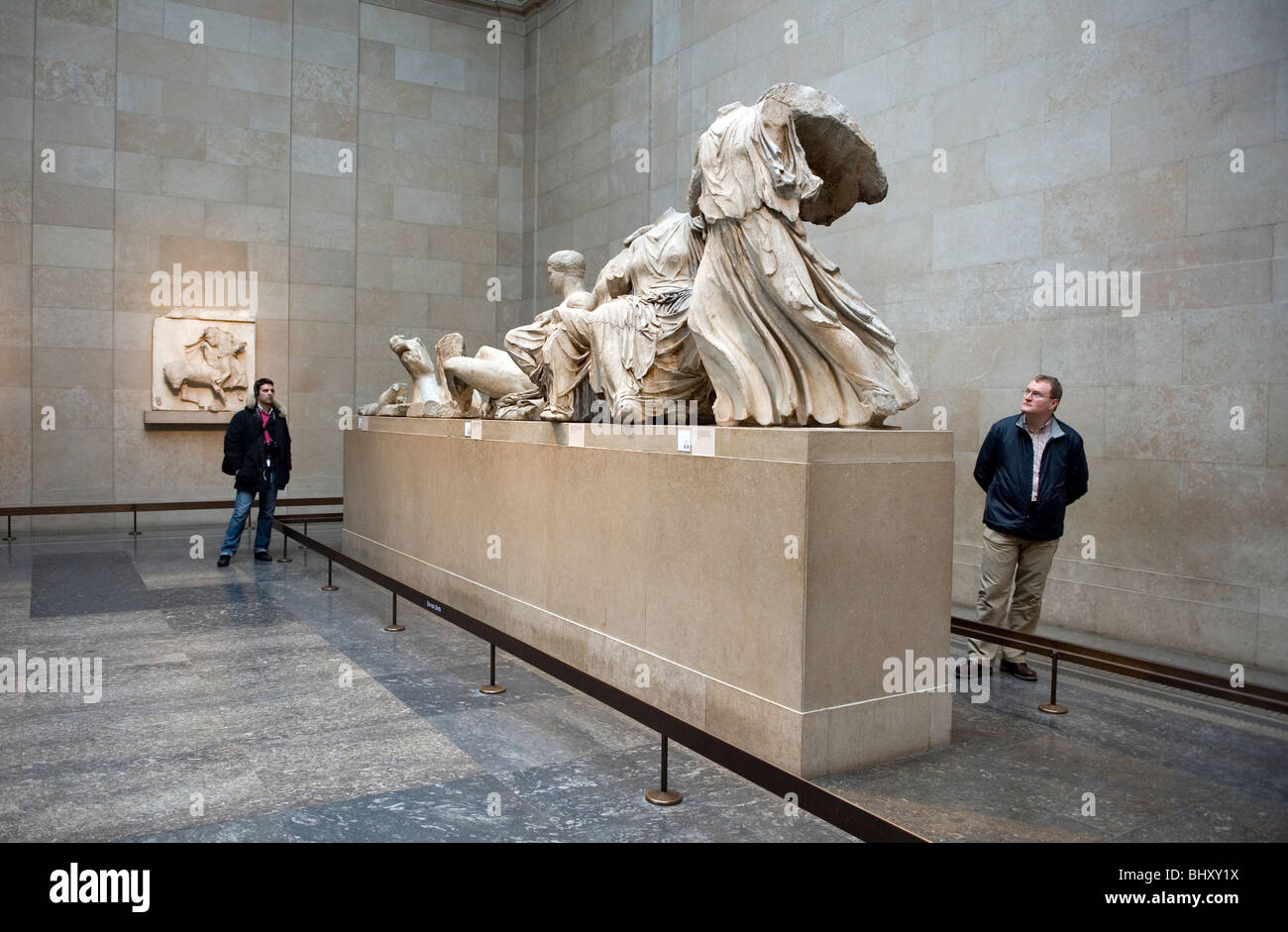 Das British Museum, London, England, UK. Besucher aus in- und Ausland besuchen das Britsh Museum in London,England.Elgin Marmor Stockfoto