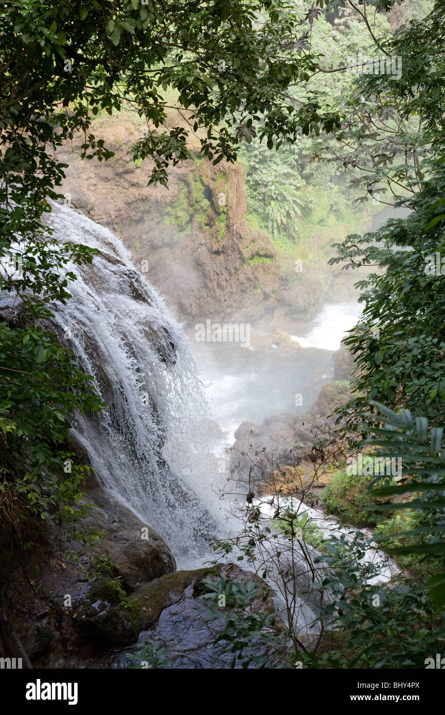 Wasserfall Pulhapanzak, Lago Yojoa, Honduras Stockfoto