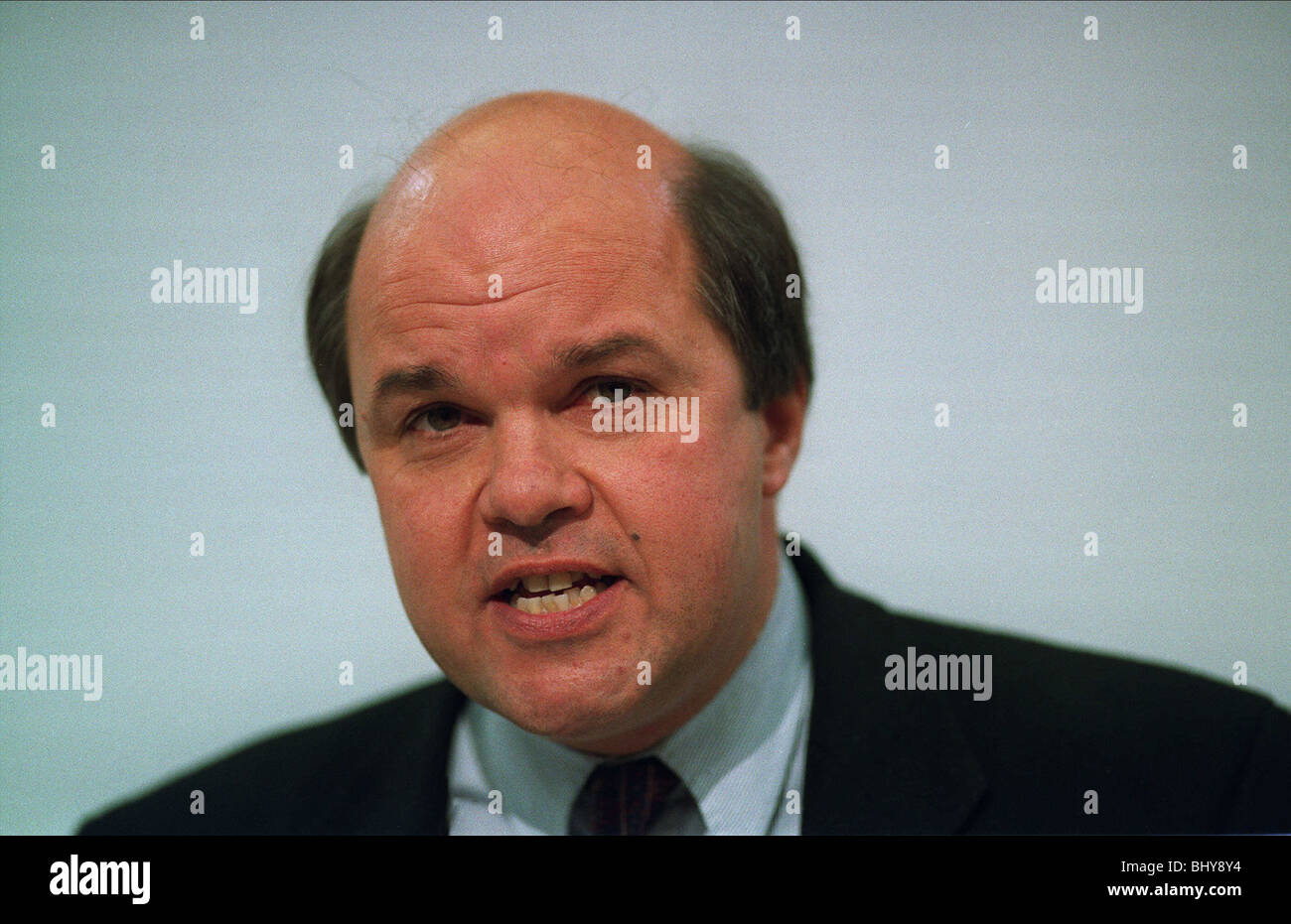 MARK FISHER MP ARBEITSPARTEI STOKE ON TRENT 7. Dezember 1991