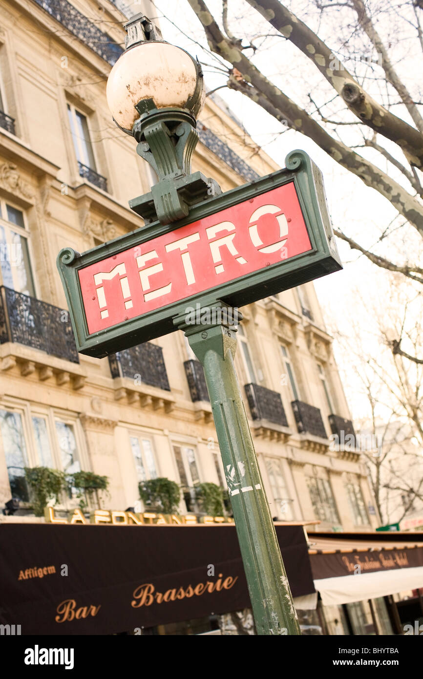 U-Bahn-Schild, Paris Stockfoto