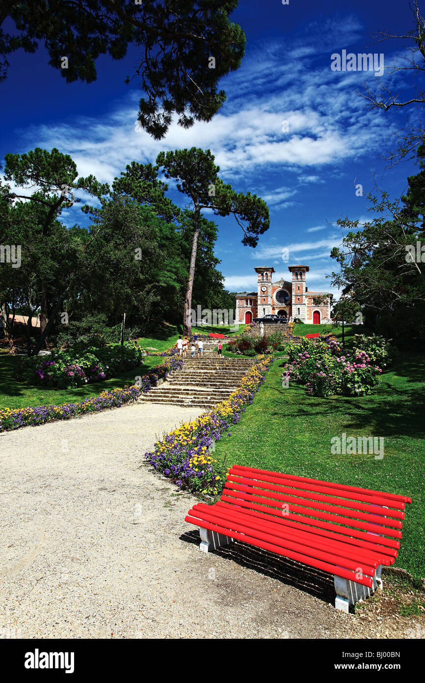 Arcachon (33): Kirche Notre-Dame-des-Pässe Stockfoto