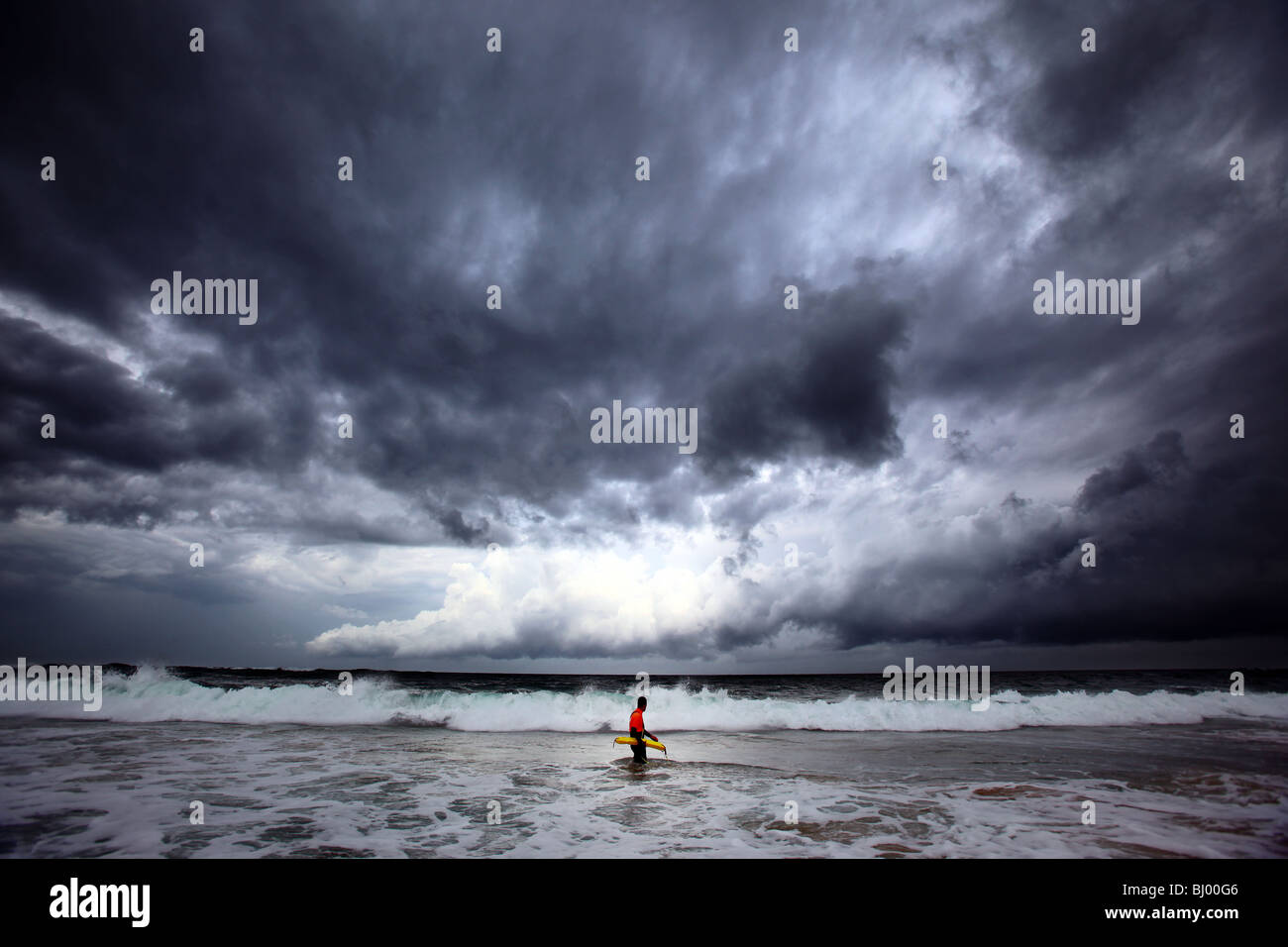 Strand von Lacanau Océan (33): Bademeister Stockfoto