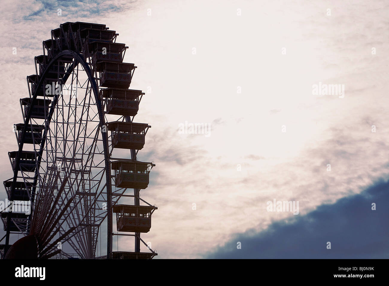 Riesenrad auf dem Münchner Oktoberfest Stockfoto