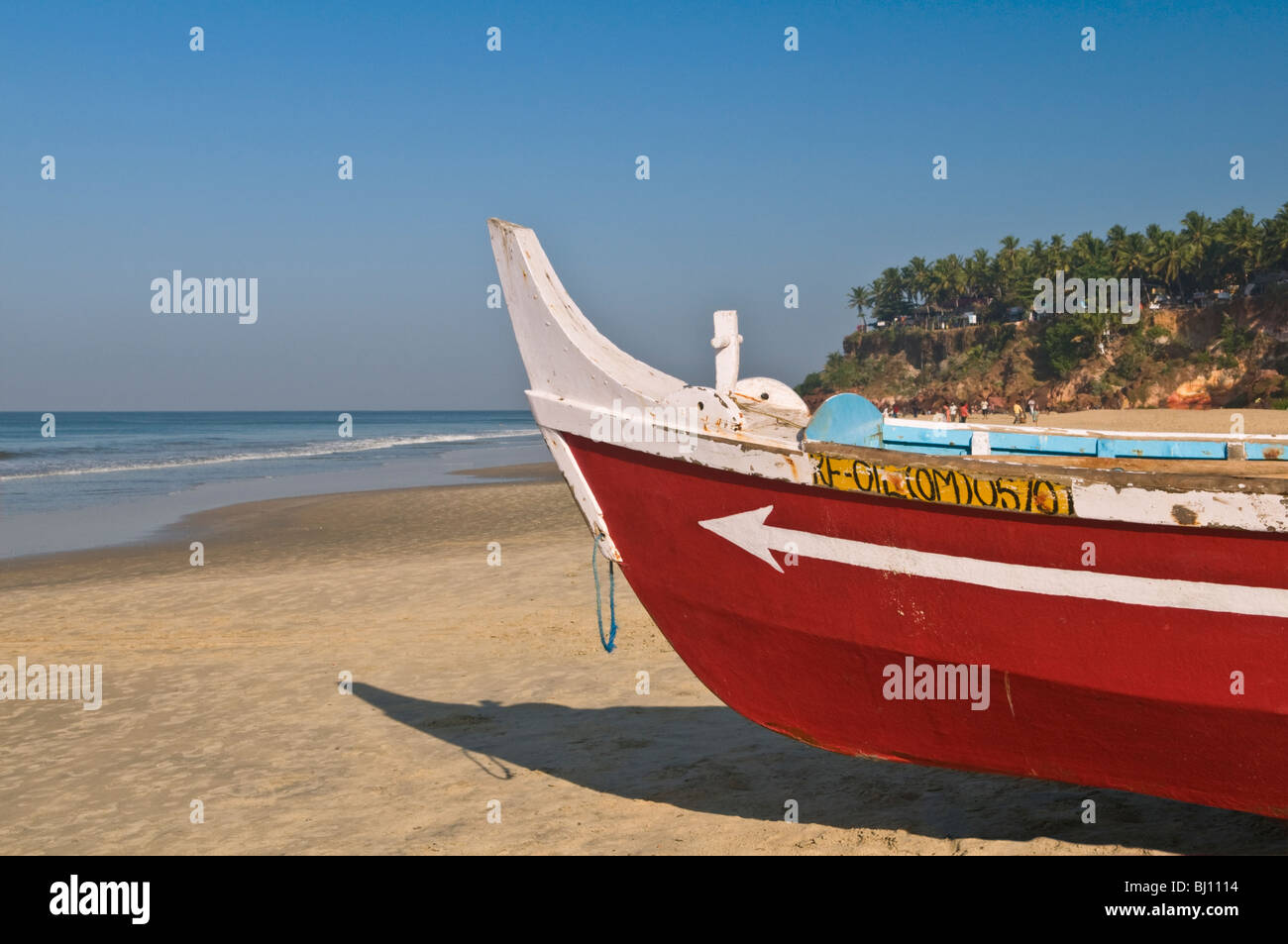 Angelboot/Fischerboot reinwaschen Strand Varkala Kerala Indien Stockfoto