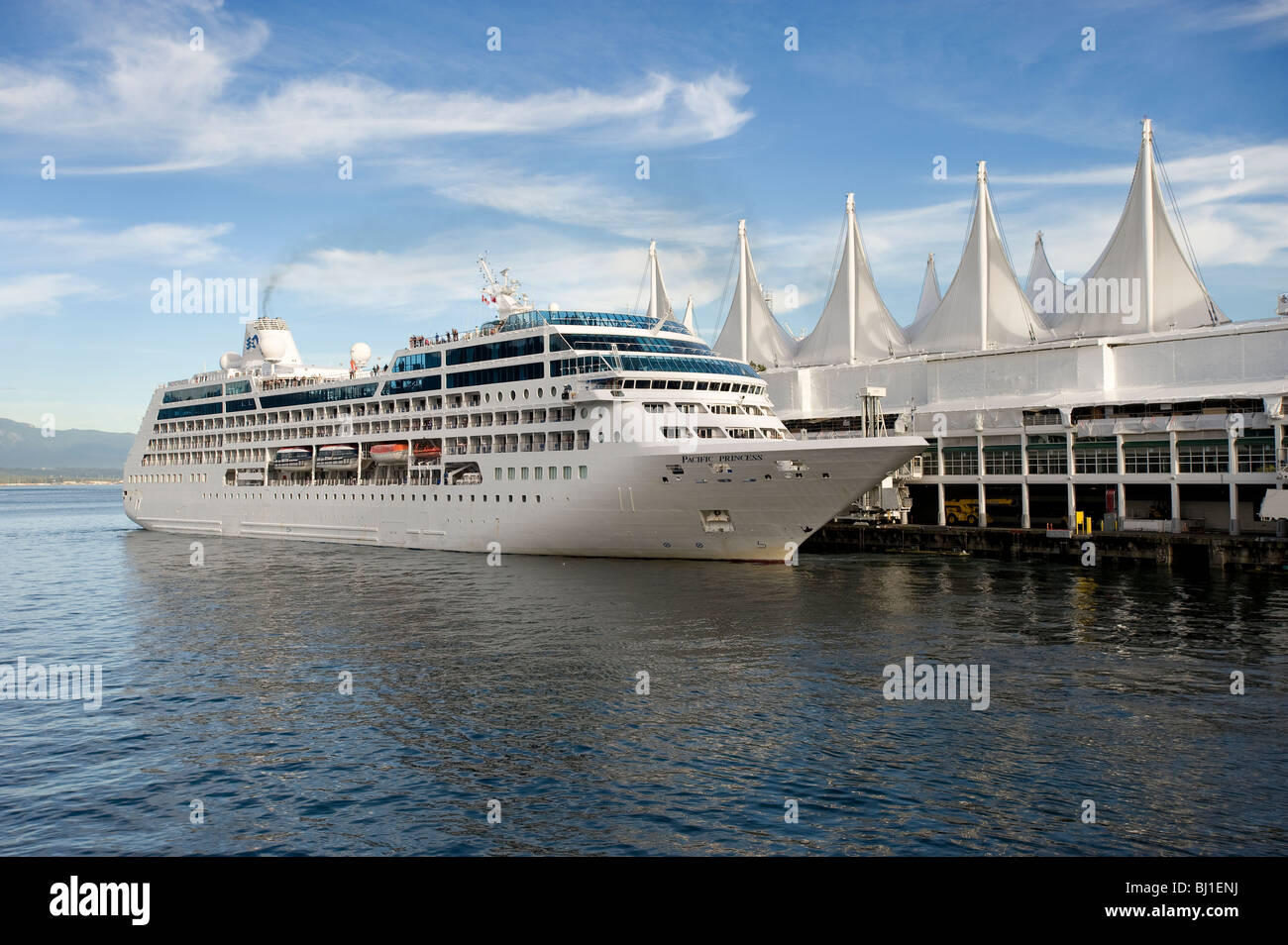 Pacific Princess Canada Place Vancouver BC Kanada Stockfoto