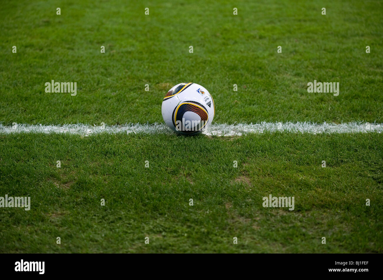 Offizieller Spielball der FIFA WM 2010 in Südafrika, Jabulani. Stockfoto