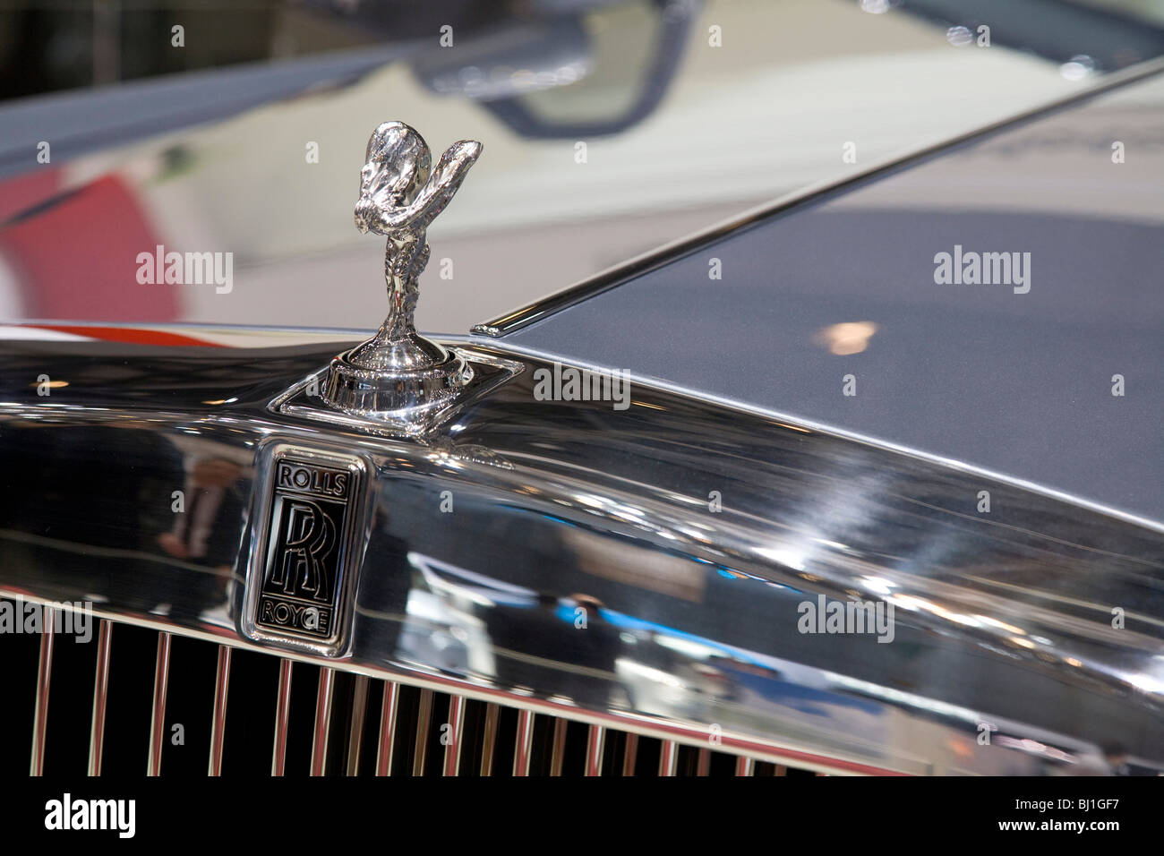 Rolls Royce Phantom Grill und fliegenden Lady Spirit of Ecstasy hood ornament Stockfoto
