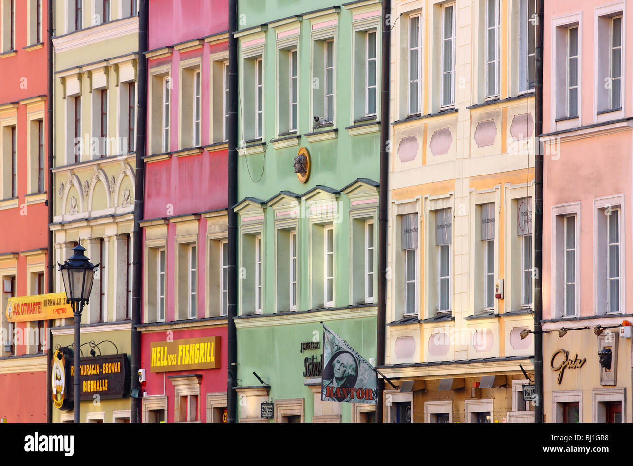 Breslau Altmarkt bunten Fassaden der historischen Bürgerhäuser Stockfoto