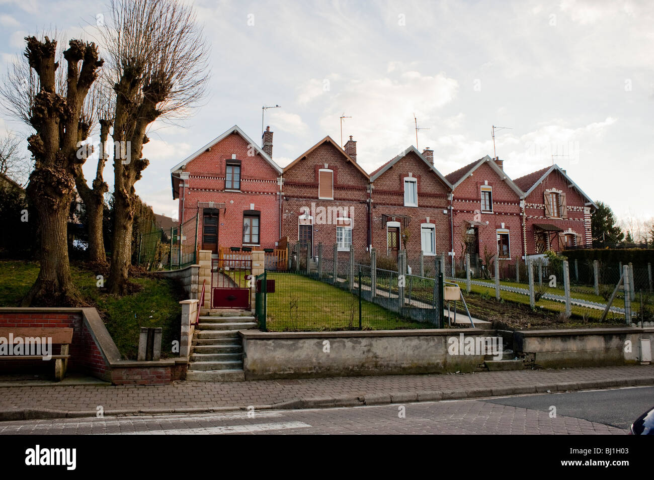 Somme Vallée, North of France, French Country Town, Row Houses, Outside, Street Scene Stockfoto