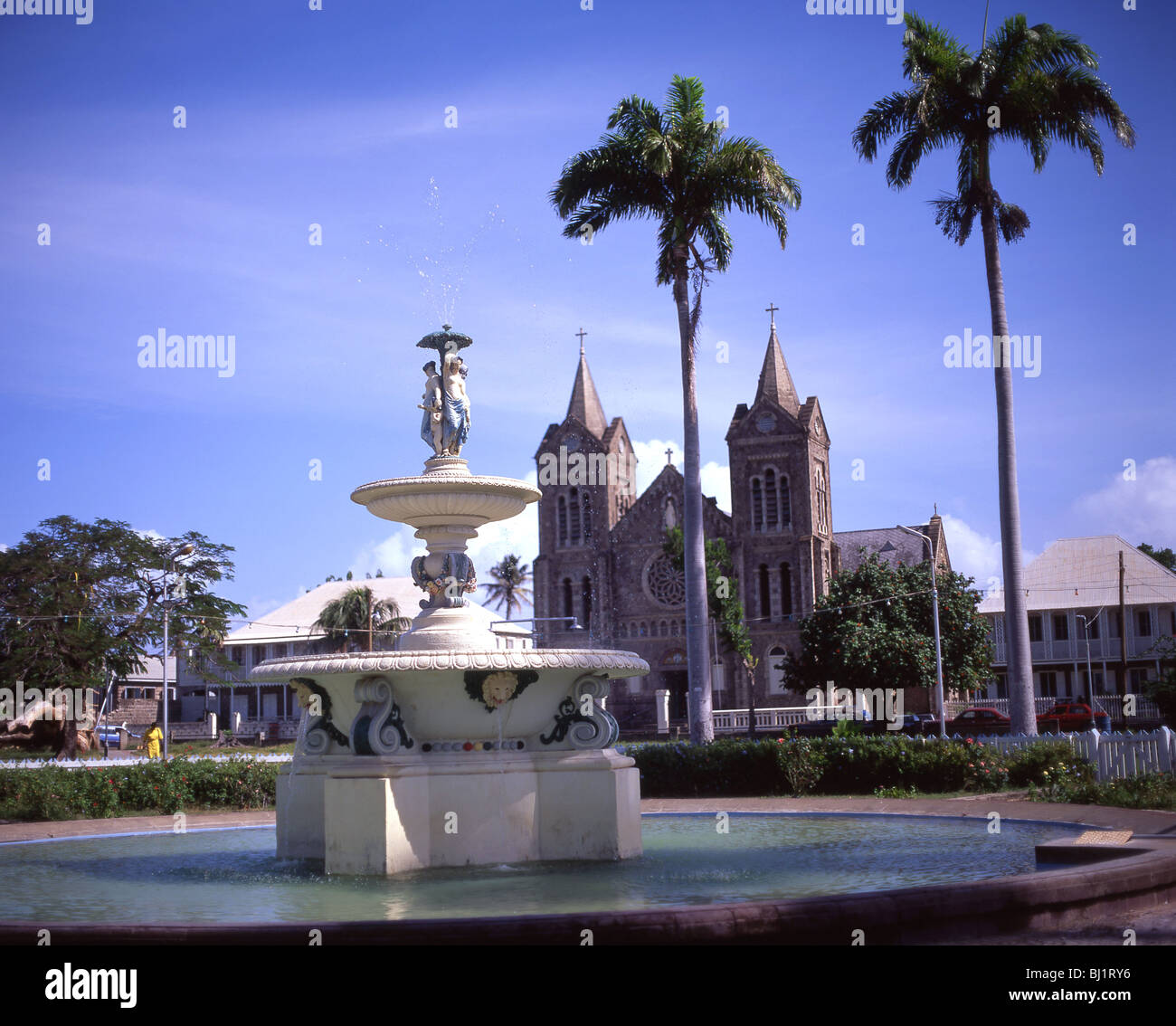 Makellose Empfängnisdom und Brunnen, Unabhängigkeitsplatz, Basseterre, St. kitts & Nevis, kleine Antillen, Karibik Stockfoto