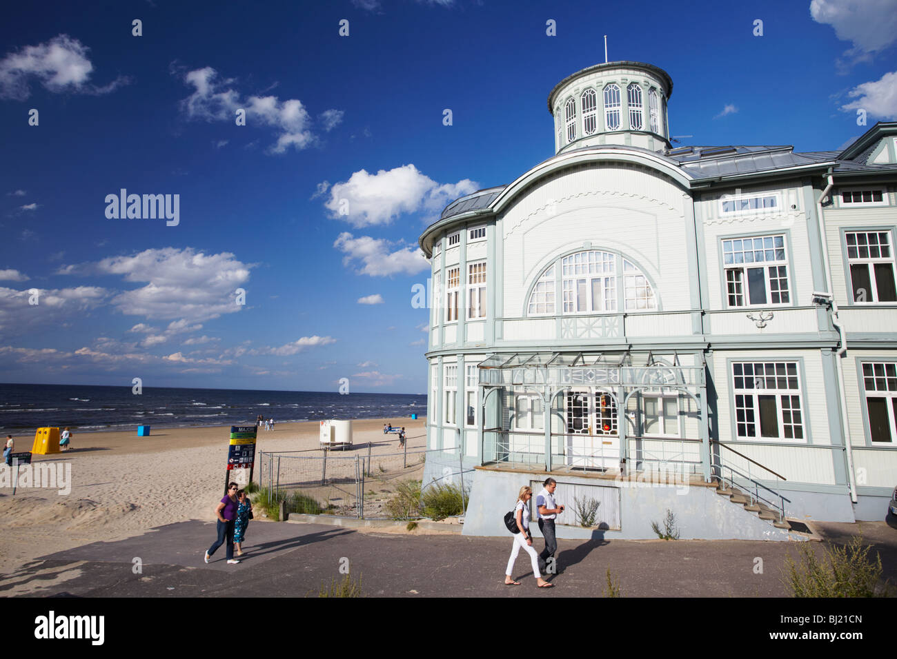 Lettland, Ost-Europa, Baltikum, Riga, Jurmala, Jugendstil Holzhaus am Strand von Majori Stockfoto