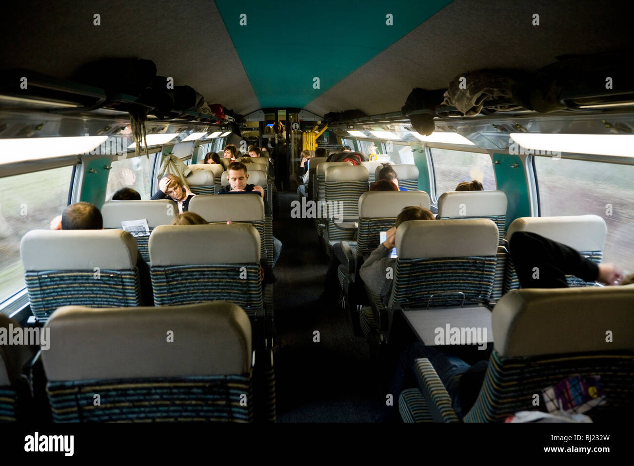 In einem Zug Grande Vitesse Wagen auf einen französischen TGV-Zug in Frankreich. Stockfoto