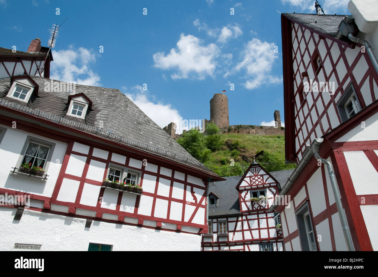 Timber Framed Houses Monreal Eifel Fotos Und Bildmaterial In Hoher timber-framed-houses-monreal-eifel-fotos-und-bildmaterial-in-hoher