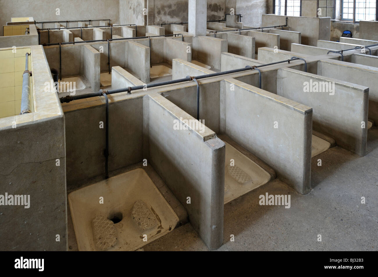 WC-Raum in Fort Breendonk, zweiten Weltkrieg zwei Konzentrationslager in Belgien Stockfoto