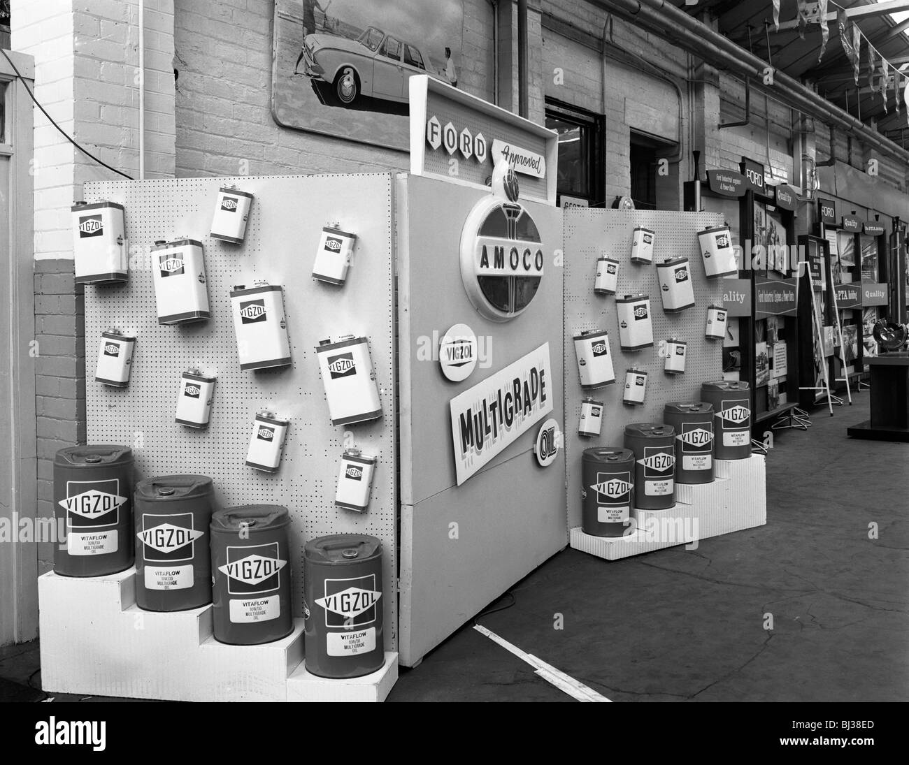 Messestand für Vigzol Öl von Amoco, Rotherham, South Yorkshire, 1964.  Künstler: Michael Walters Stockfoto