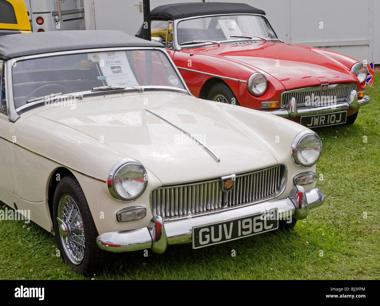 Zwei MG Zwerge auf dem Display auf The Great Yorkshire Show, Harrogate. Stockfoto