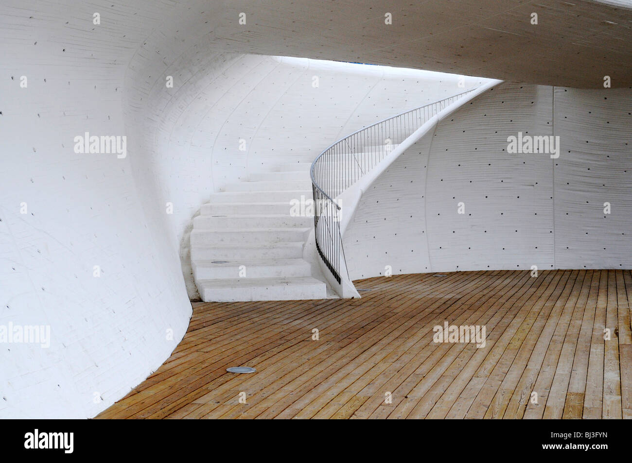 Moderne Architektur, Treppen, Durchgang, promenade, Benidorm, Costa Blanca, Provinz Alicante, Spanien, Europa Stockfoto
