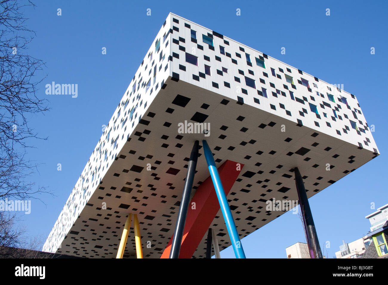 Entworfen von dem Architekten Will Alsop, Ontario College of Art &amp; Design (OCAD) Schulgebäude befindet sich in der Innenstadt von Toronto, Kanada Stockfoto