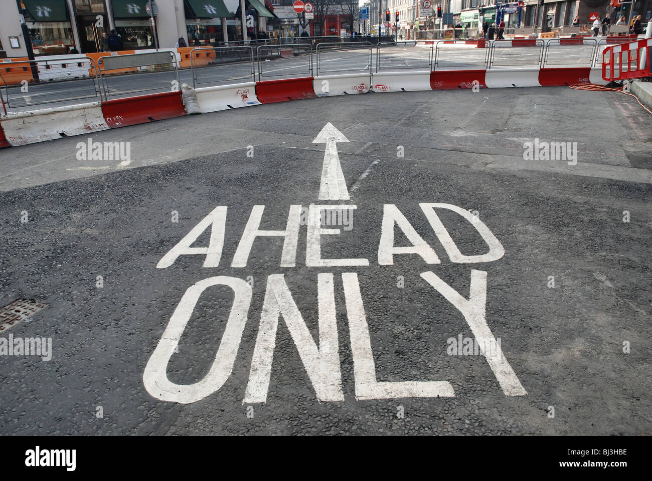 Störungen durch die Straßenbahn Arbeit in Edinburgh Stockfoto