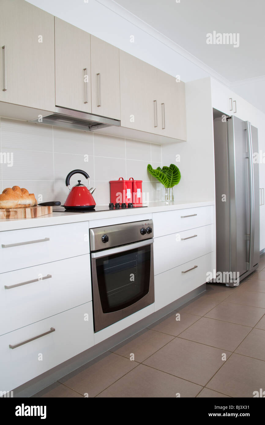 Küche in neue moderne Stadthaus Stockfoto