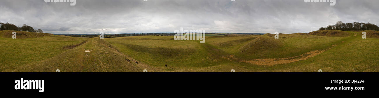360 Panorama von Badbury Rings Eisenzeit Wallburg in Dorset, Großbritannien Stockfoto