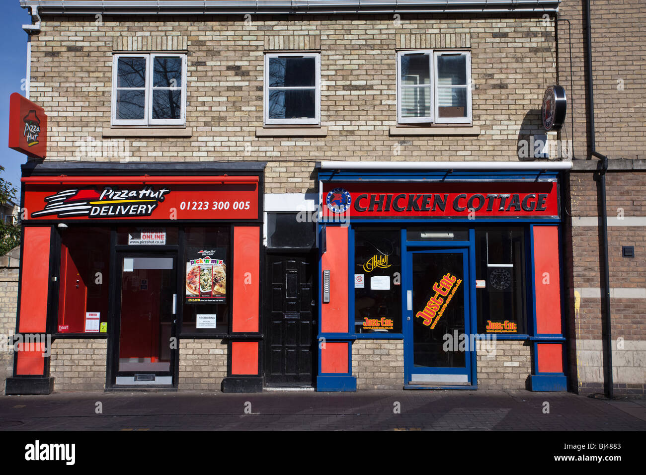 Take Away / Lieferung stores in Mill Road, Cambridge Stockfoto