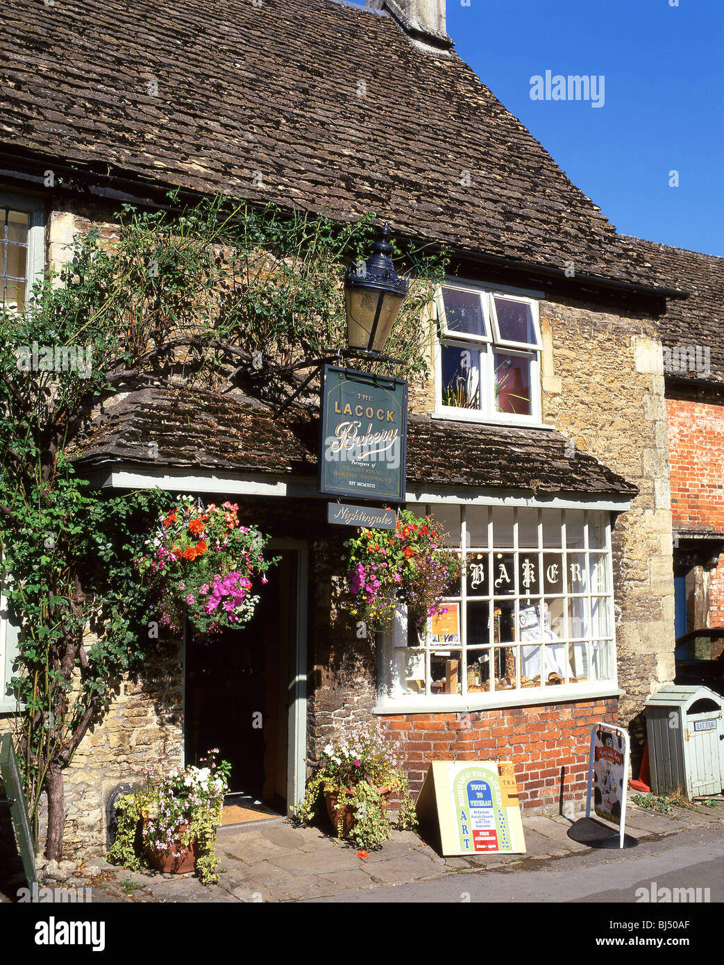 Lacock Bäckerei, Church Street, Lacock, Wiltshire, England, Vereinigtes Königreich Stockfoto
