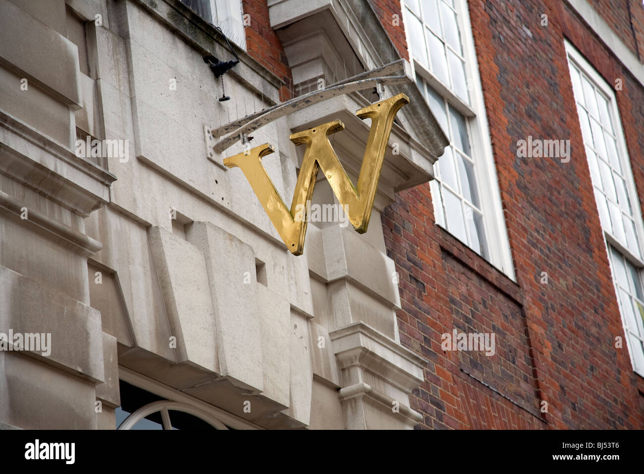W Waterstones Buch Shop anmelden Stockfoto